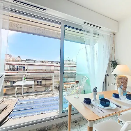 Nestor&jeeves - Lifestyle - Terrace And Sea View