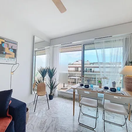 Nestor&jeeves - Lifestyle - Terrace And Sea View