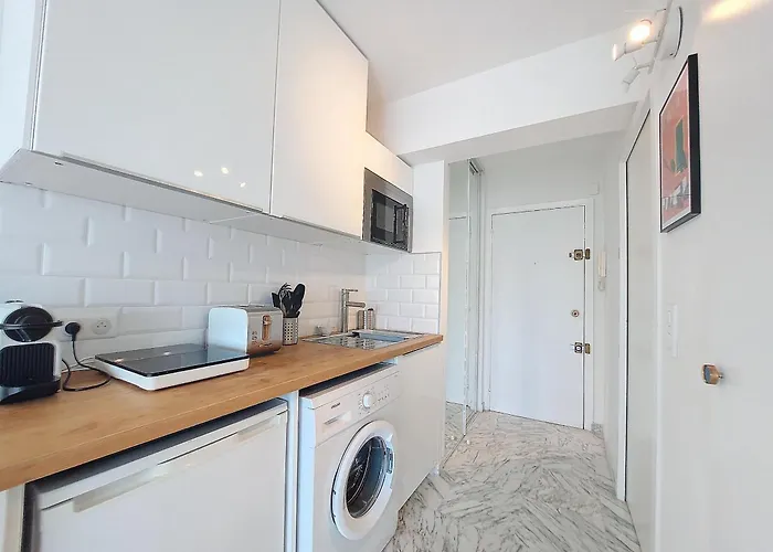 Nestor&jeeves - Lifestyle - Terrace - Modern * Niza