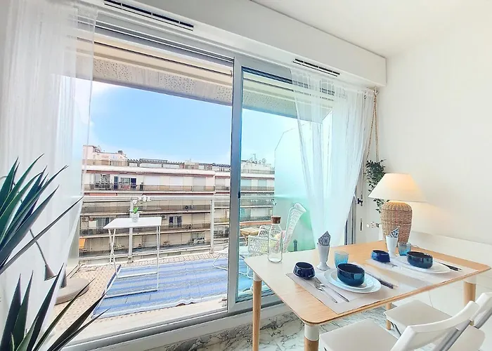 Nestor&jeeves - Lifestyle - Terrace - Modern