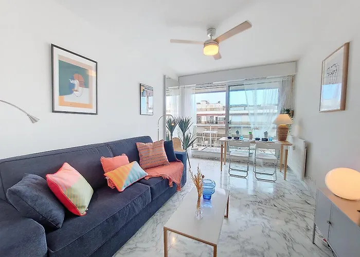 Nestor&jeeves - Lifestyle - Terrace - Modern *