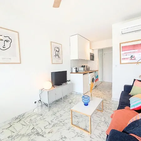 Nestor&jeeves - Lifestyle - Terrace And Sea View *